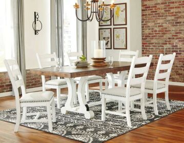 Amerykańska jadalnia D546 zestaw stół + krzesła drewniane